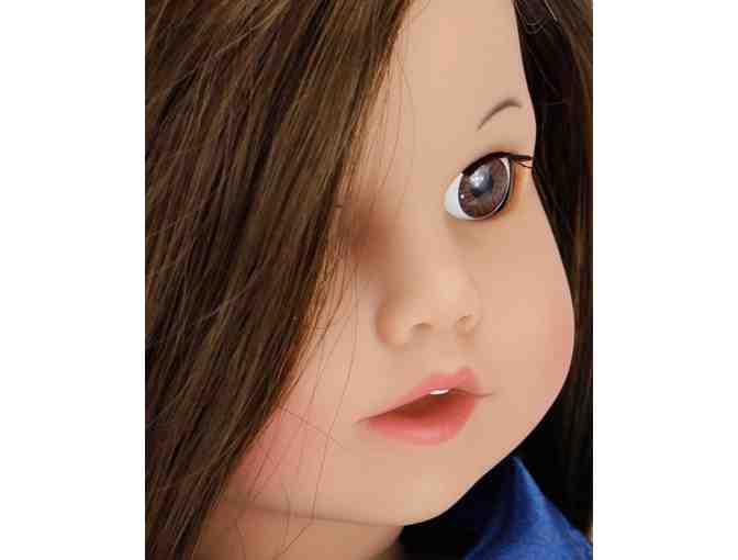 Sophia's 18' Soft Baby Doll: 'Catherine' - Brunette Doll (ages 5+) (boxed)