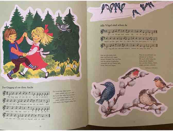 Swiss-German Children's SongBook 'Chinde, Mir Tuend Singe'