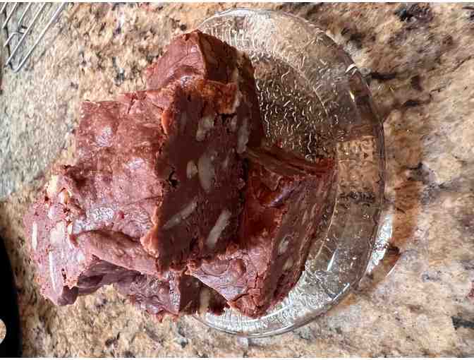 Blue Ribbon Chocolate Fudge - 2 lbs. - Photo 5