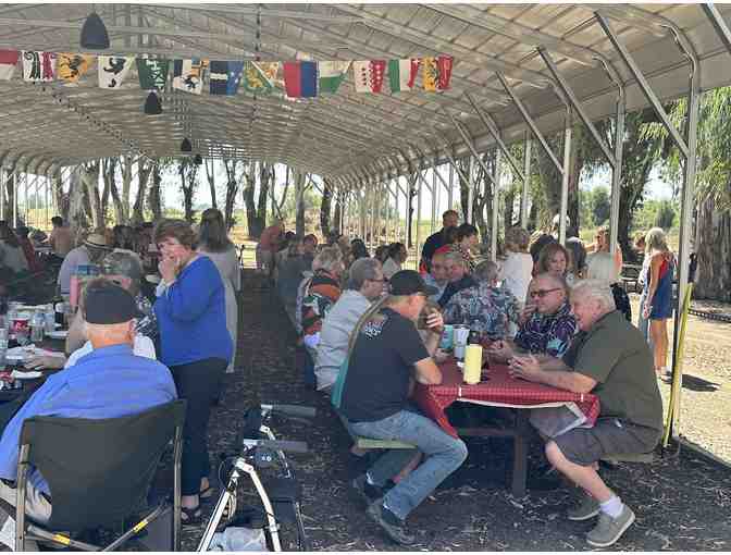 Learn to BBQ 'with the best' and Lunch for Four (4)