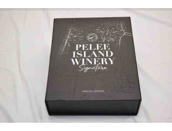 Pelee Island Winery Gift Set