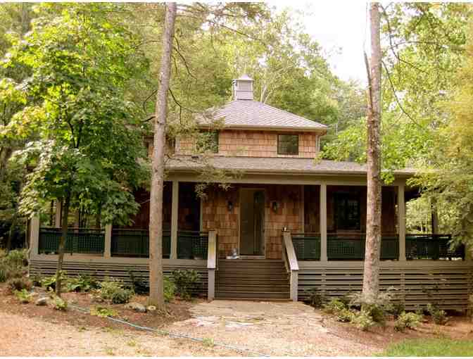 The Cabin at Jewell Hollow