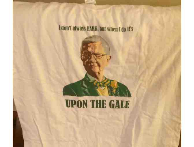 'Hark Upon the Gale' President Reveley T-Shirt