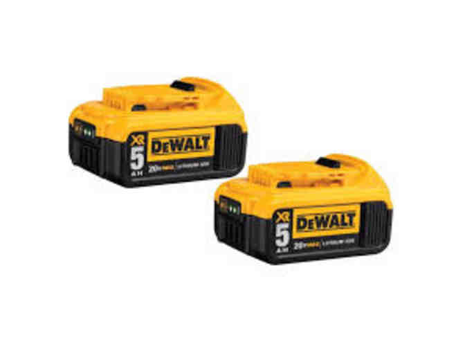 DeWalt 6-1/2' Circular Saw with 2 Battery Packs and Charger