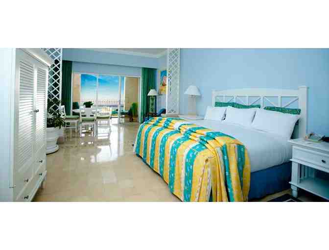 1 week @ Luxury Resort in Mazatlan