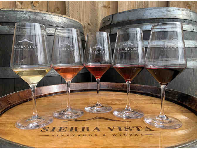 Concert at Sierra Vista Vineyards & Winery, and Wine