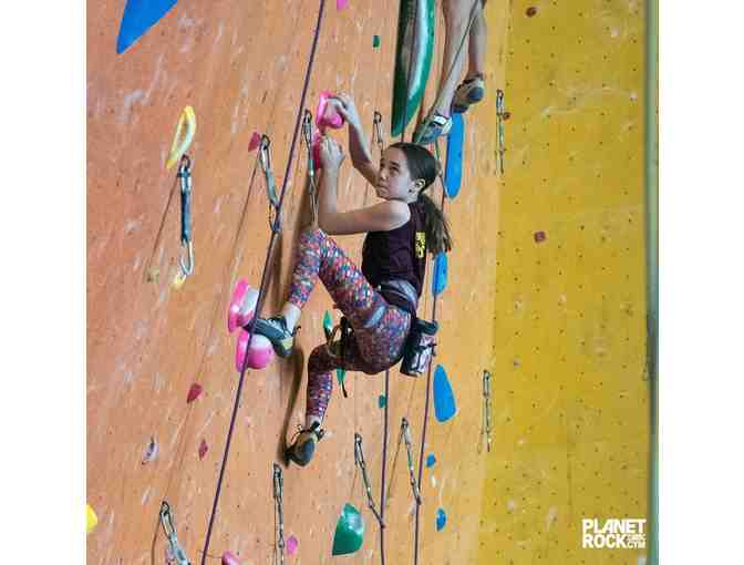 Climbing Lesson at Planet Rock - Photo 1