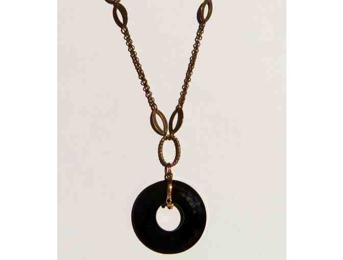 Chain Necklace with Black Onyx Pendant-Lot 143 - Photo 1