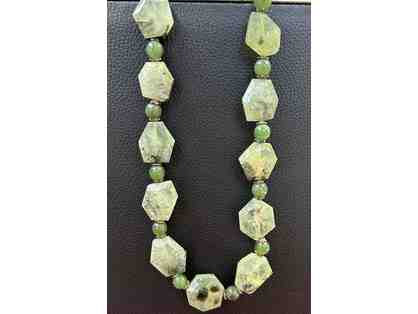 Choker with Green Stones and Jade Orbs-Lot 72