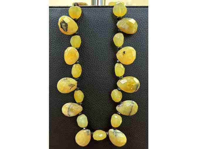 Choker with Yellow Stones-Lot 59