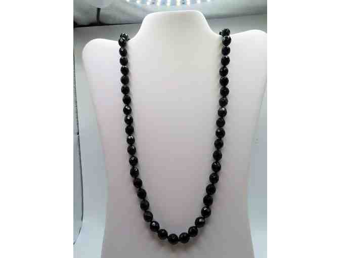 Long Necklace with Black Crystals-Lot 132 - Photo 1