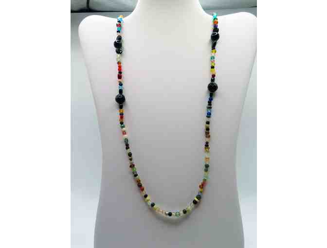 Long Necklace with Multicolored Bead Name Tag Holder-Lot 135 - Photo 1