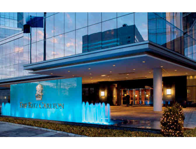 Luxury 5 Diamond Hotel Stay in New York or Palm Beach plus Exclusive Portrait