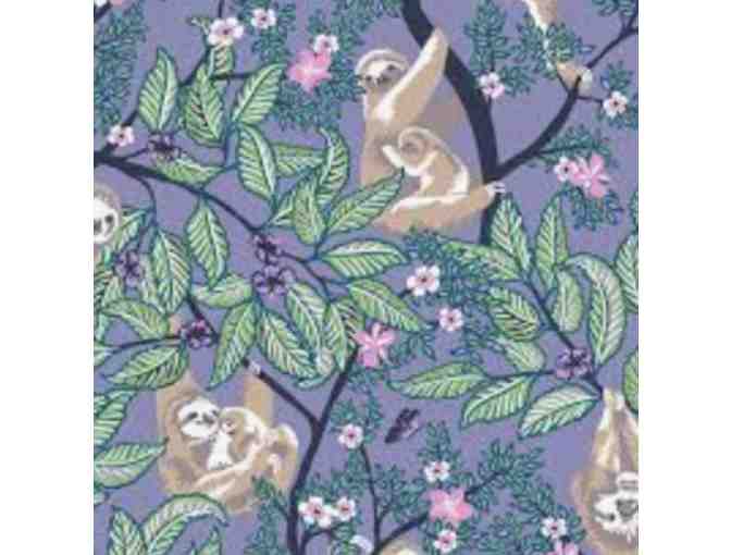 Vera Bradley 25oz Water Bottle in Hanging Around Purple