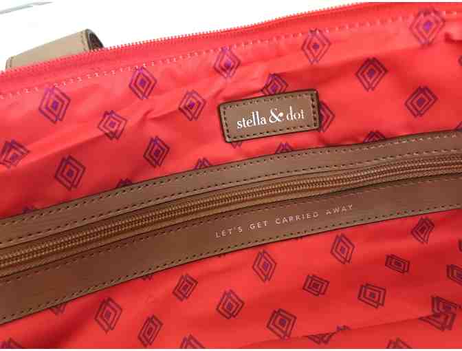 Stella and Dot Travel Bag with Elephant Motif - NEW