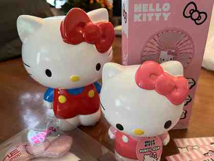 Hello Kitty Kollection of Awesome Stuff!