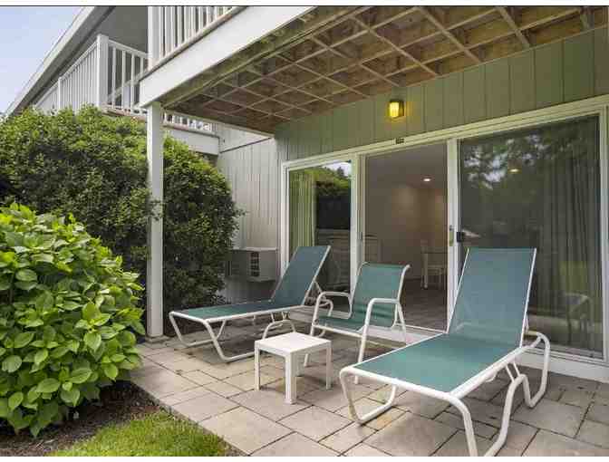 East Hampton House Deluxe Studio for Four (4) Nights! (Sleeps 4)