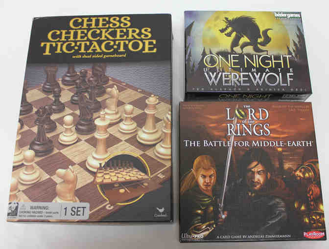 3 Games - One Night Ultimate Werewolf, Lord of the Rings & Chess/Checkers/TicTacToe