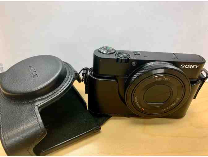 Sony Cyber Shot DSC - RX100 Camera