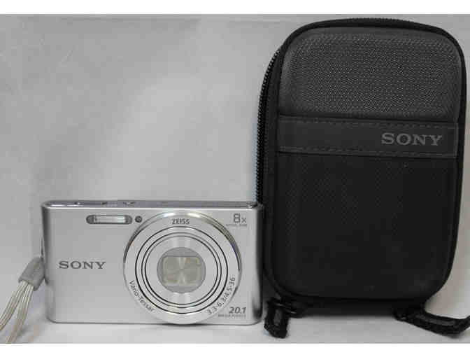 Sony DSC-W830 20.1-Megapixel Digital Camera + Case