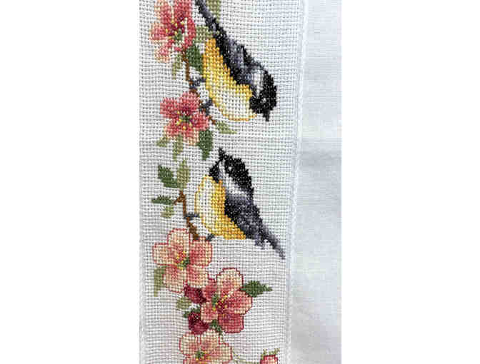 Cross Stitch Tablecloth (Donna Bliss) LIVE