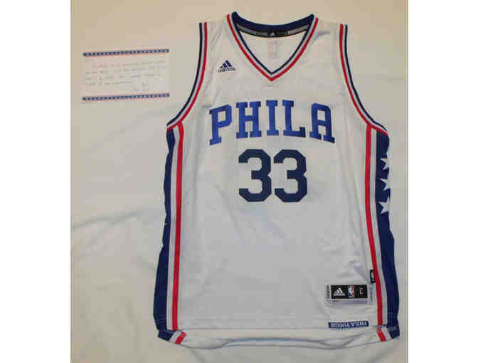NBA Basketball Philadelphia 76ers #33 Robert Covington Signed Adidas Jersey