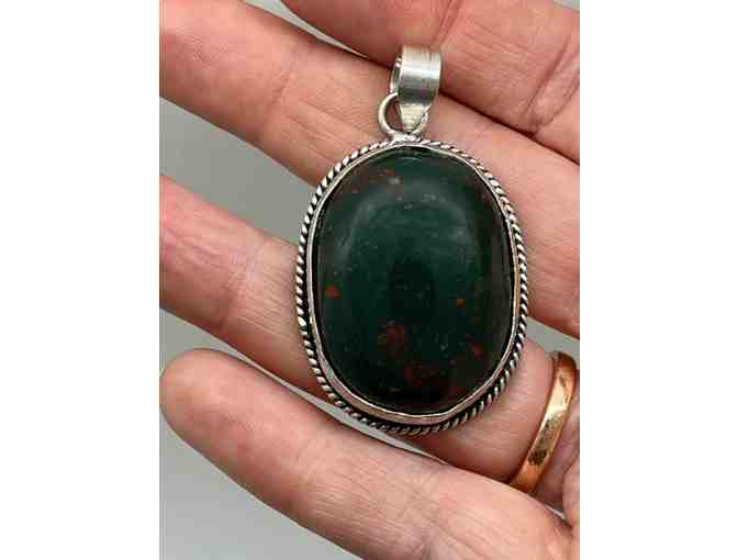 Vintage silver semi-precious stone pendant