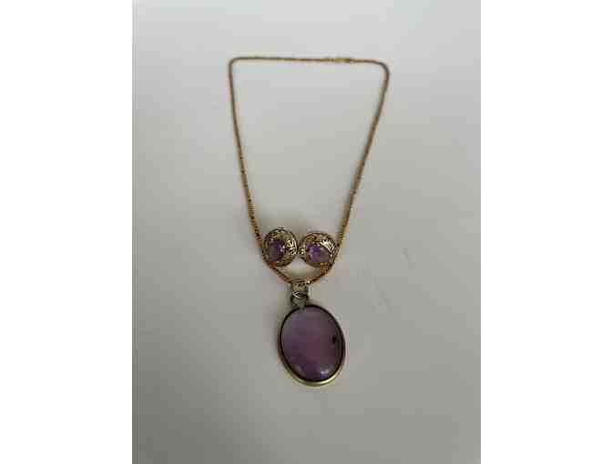 2 Lovely amethyst earrings and necklace on 14 carat gold from Ramloti