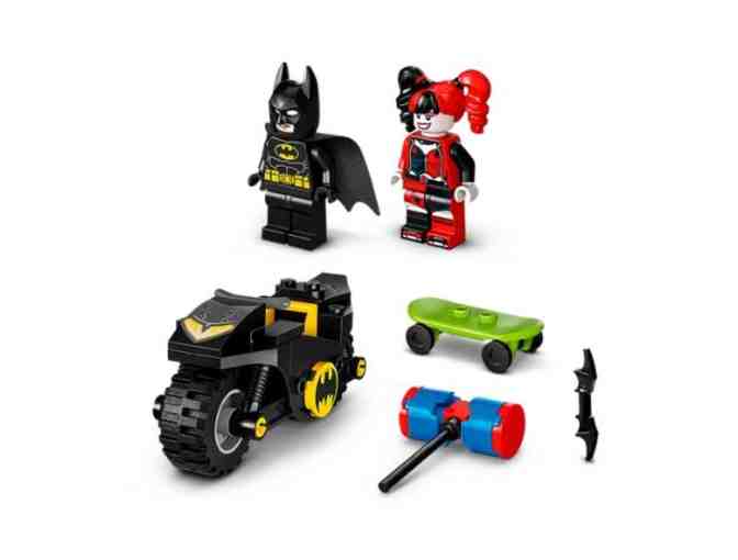 Batman versus Harley Quinn Lego Set