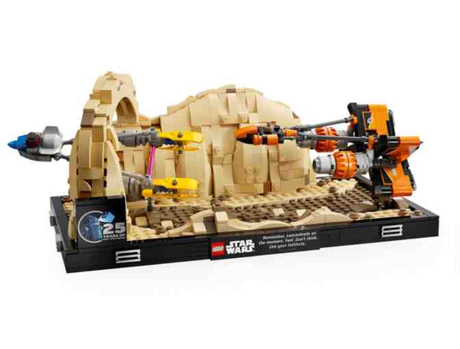 Lego - Star Wars Mos Espa Podrace Diorama