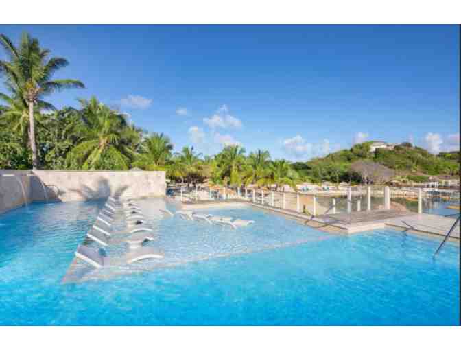 Antigua (The Verandah) Vacation Getaway