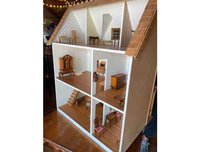 Beautiful One of a Kind Dollhouse!