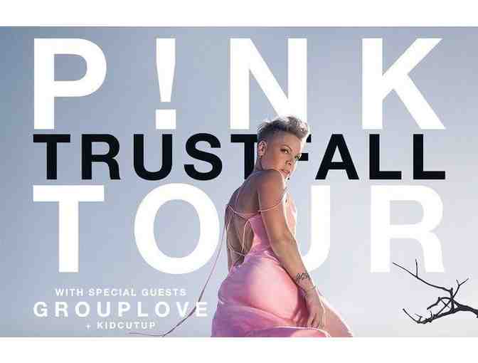 PINK - TRUST ALL TOUR - Photo 1