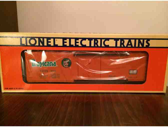 Lionel Tropicana Standard 'O' Refrigerator Car - New in Box