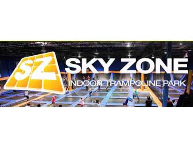 Sky Zone Trampoline Park Family Fun Pack