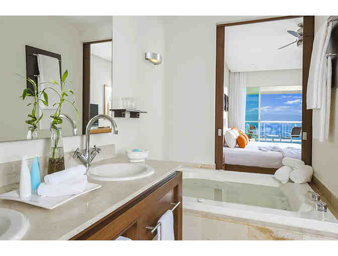 Luxury Mexico Resort 7 Night Stay at Four Diamond Luxury Mexico Resort in Nuevo Vallarta