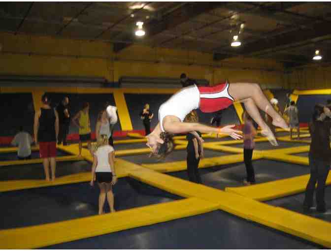 5 Jump Passes to Sky High Sports