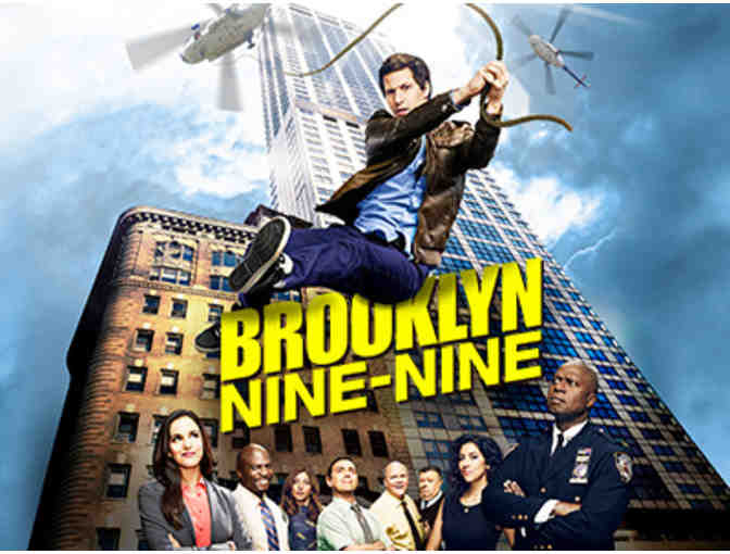 Brooklyn Nine-Nine Set Tour for 4 and Restaurant Gift Card