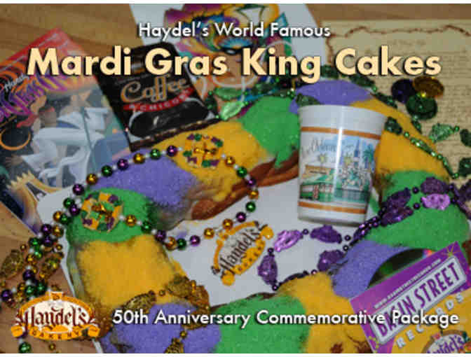 Traditional Mardi Gras King Cake from World Famous Haydel's Bakery