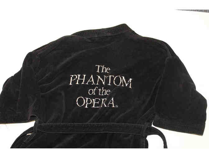 The Phantom of the Opera Sandra Joseph owned cast & crew only bathrobe