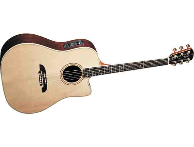 Alvarez Yairi DY84C Acoustic-Electric Guitar