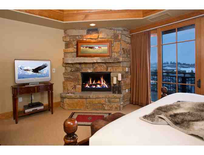 LIVE AUCTION - Luxury Accommodation at Jackson Hole USA & Air New Zealand airfares