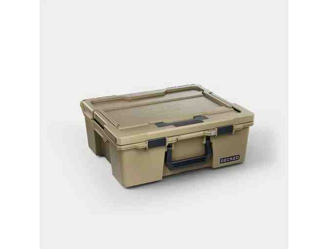 Decked Halfrack 32 storage bin!