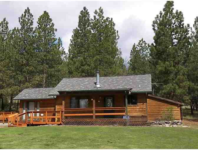 Two Nights in Bear Paw Cabin, Hamilton, Montana