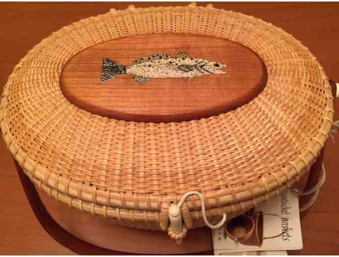 Nantucket Basket with Stone Chip Inlay Spotted Sea Trout