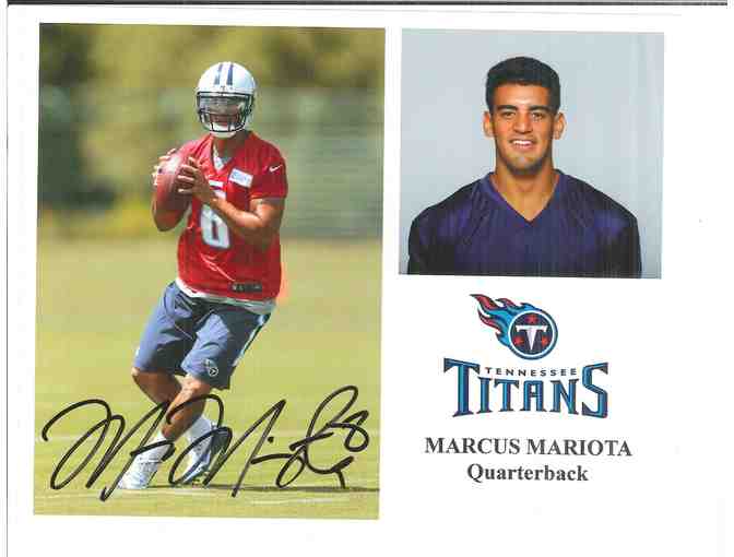 Marcus Mariota QB of the Tennessee Titans Collectible Helmet