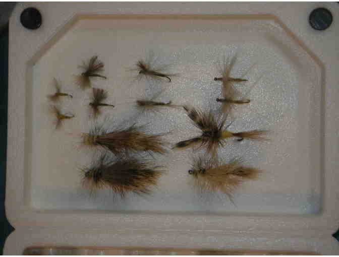 Flies: Dry Fly Assortment 5 doz. flies