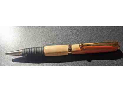 Hand turned wood pen made out of Box Elde