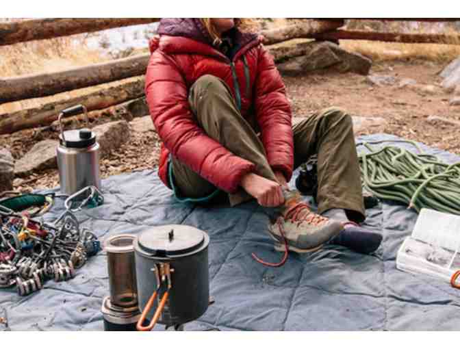 YETI Lowlands Blanket in Smoke Blue