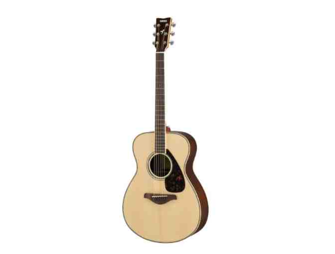 Yamaha FS830 Acoustic Guitar with Fender Gig Bag and Strap